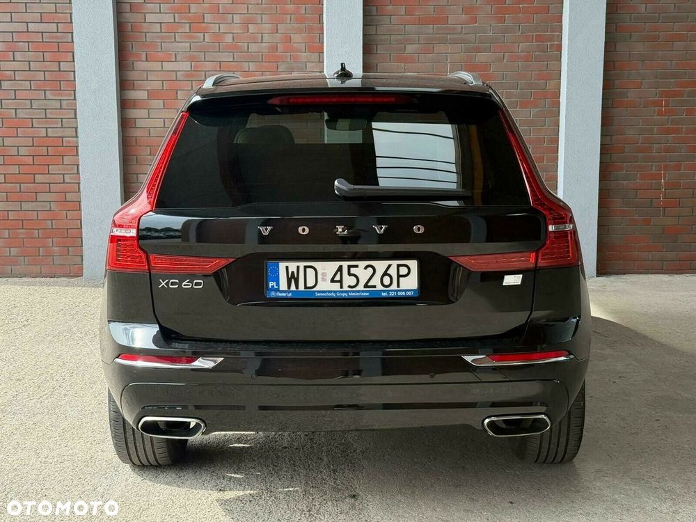 Volvo XC 60 - 4