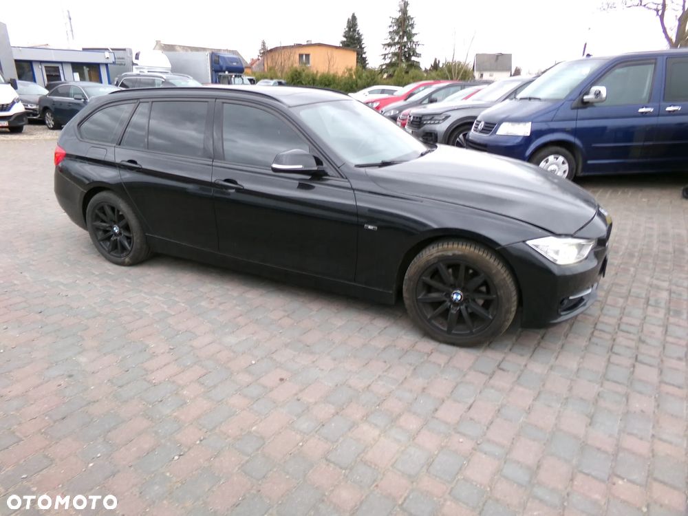 BMW Seria 3 318d Sport Line - 1
