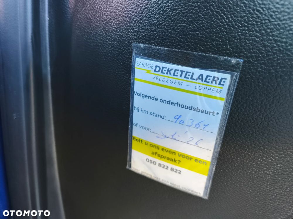 Opel Astra 1.2 T Business Elegance S&S - 25