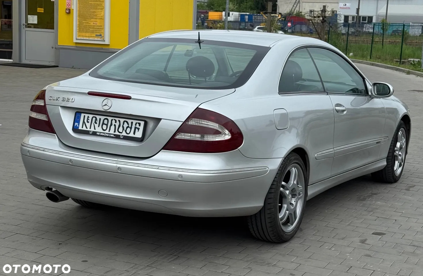 Mercedes-Benz CLK 320 - 7