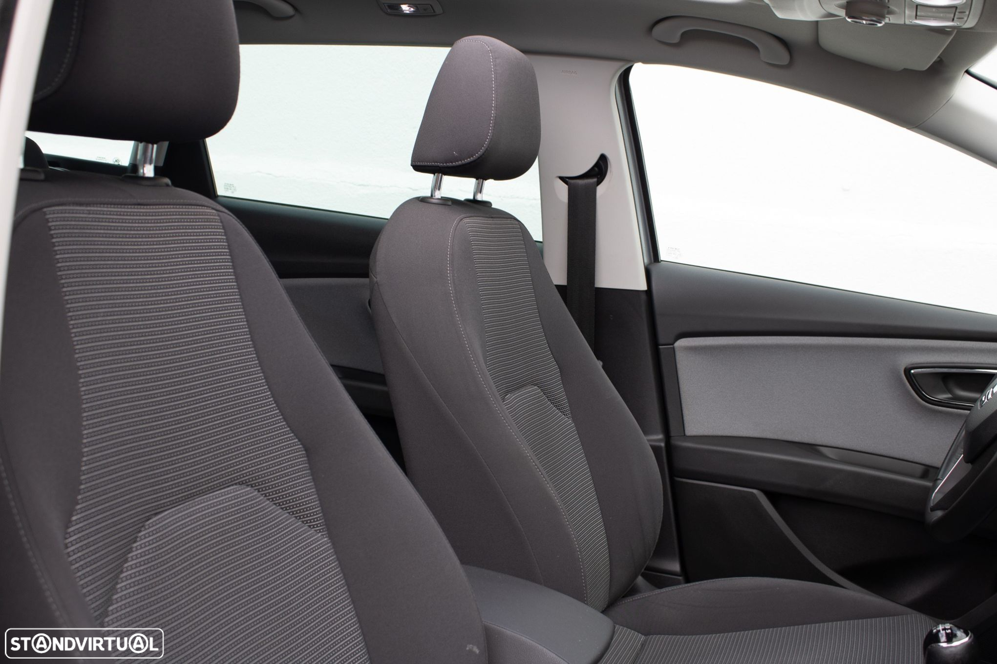 SEAT Leon ST 1.6 TDI Xcellence S/S - 19