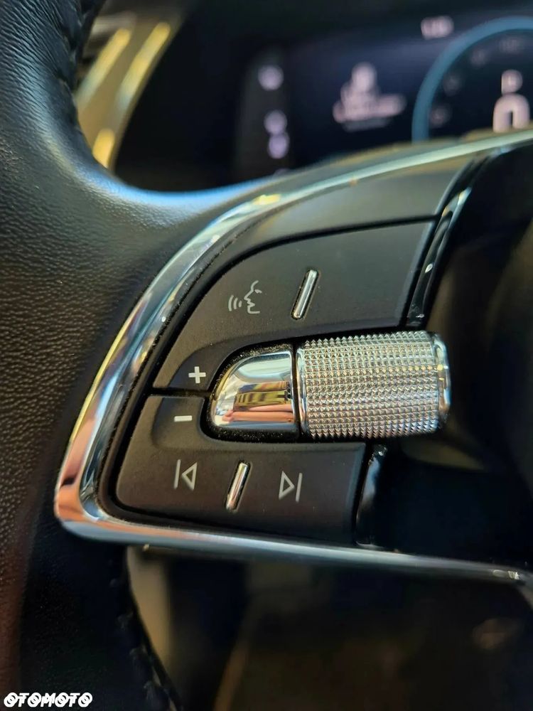 Skoda Superb 1.5 TSI Ambition DSG - 24