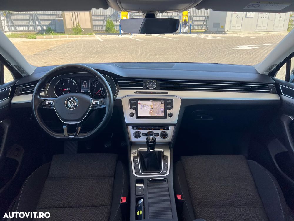Volkswagen Passat 2.0 TDI (BlueMotion Technology) Trendline - 7