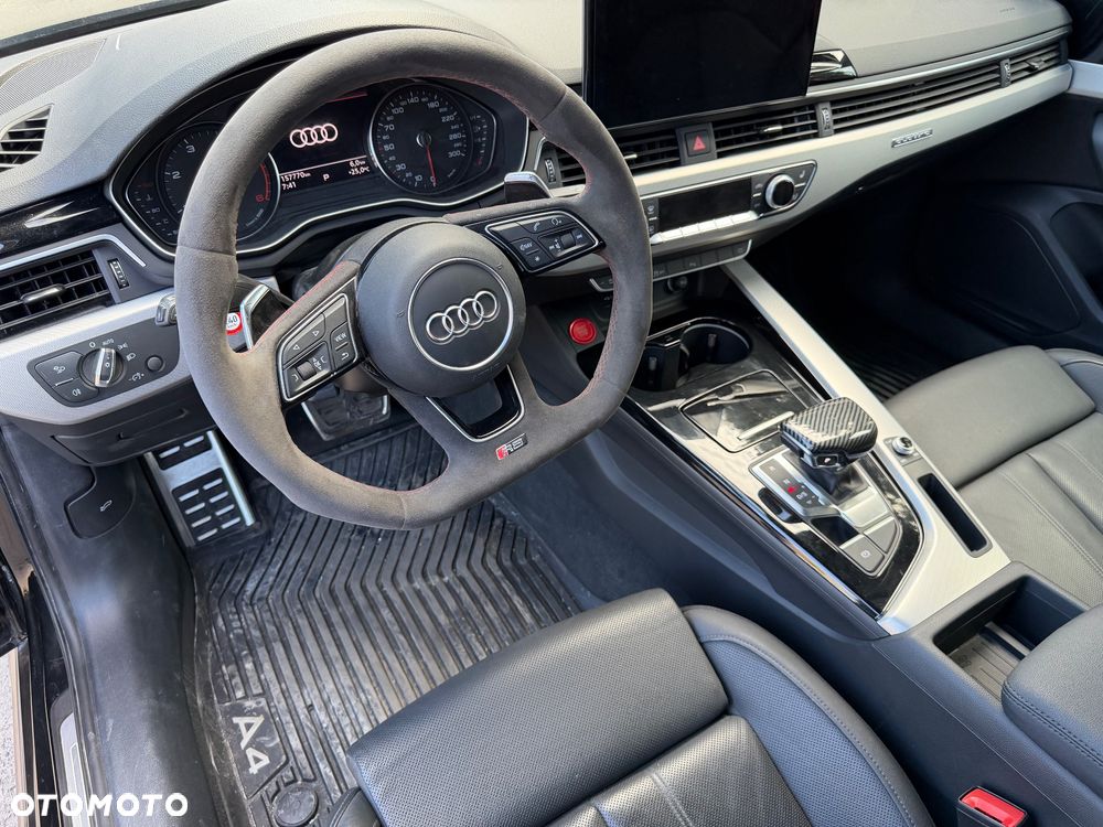Audi A4 Avant - 29