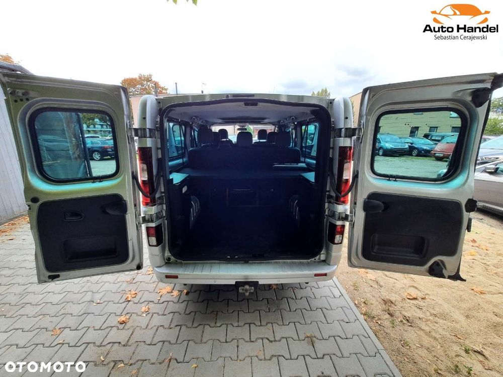 Opel Vivaro - 13