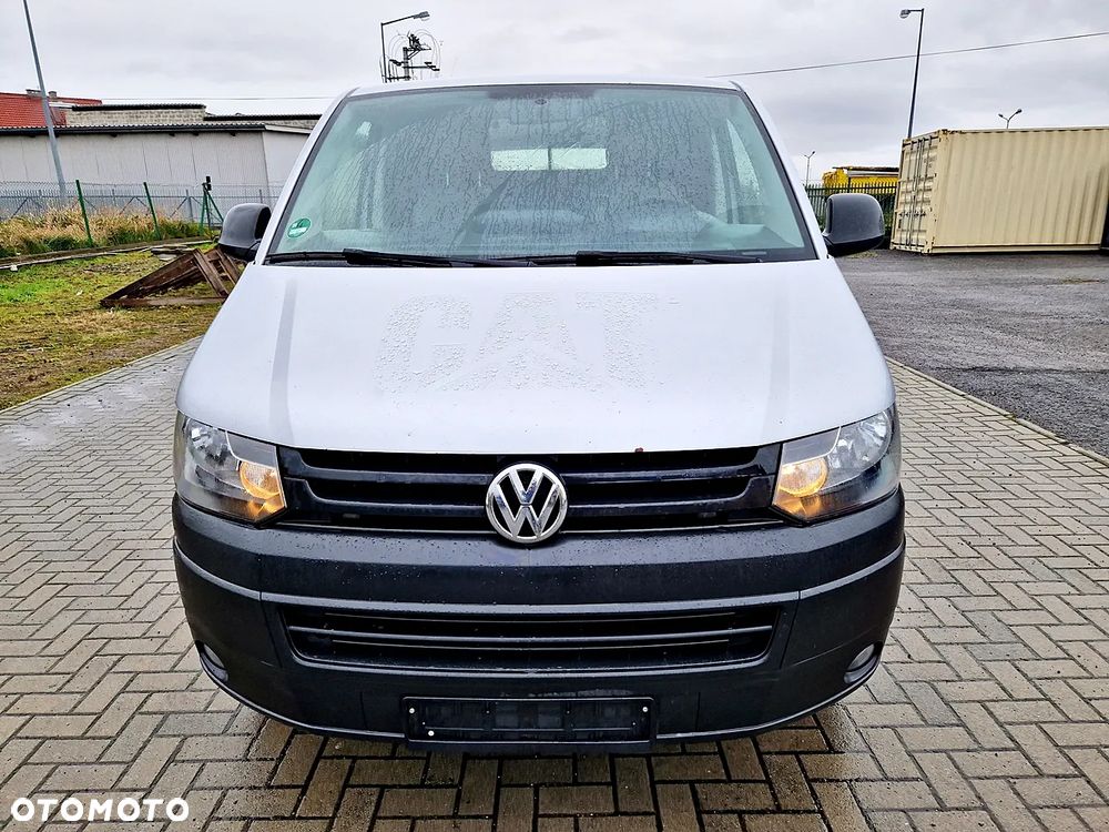 Volkswagen Transporter T5 - 2