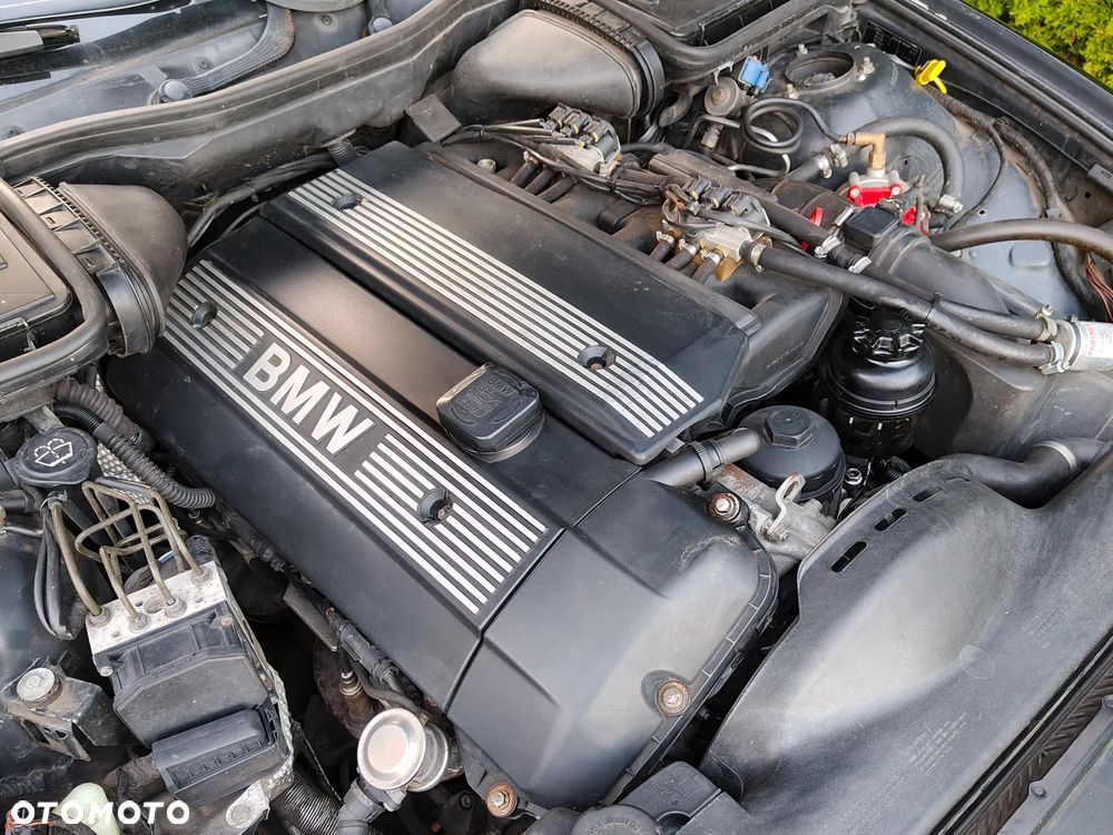 BMW Seria 5 - 11