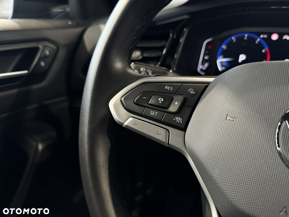 Volkswagen T-Roc - 20