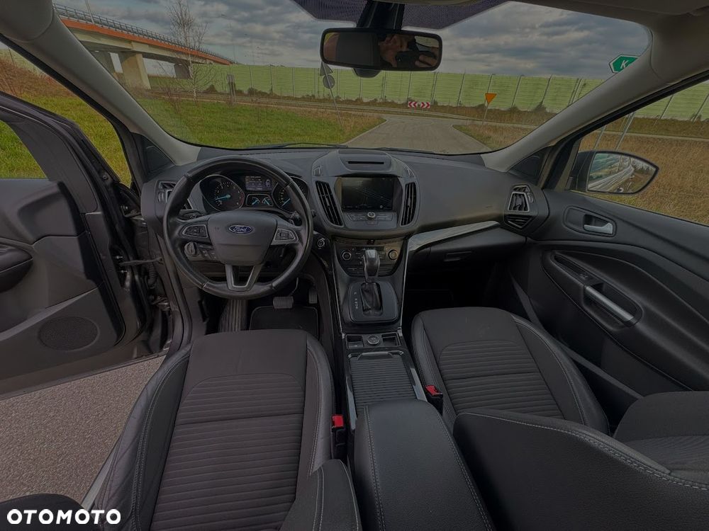 Ford Kuga 1.5 EcoBoost 4x4 Titanium - 13