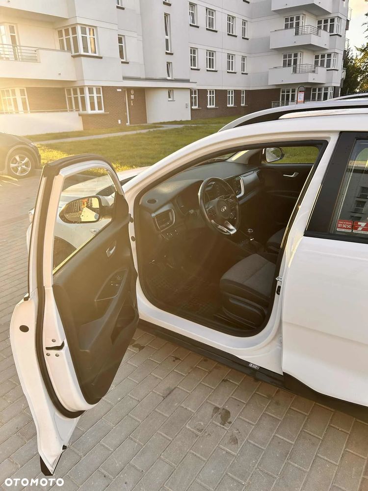 Kia Stonic 1.2 M - 12