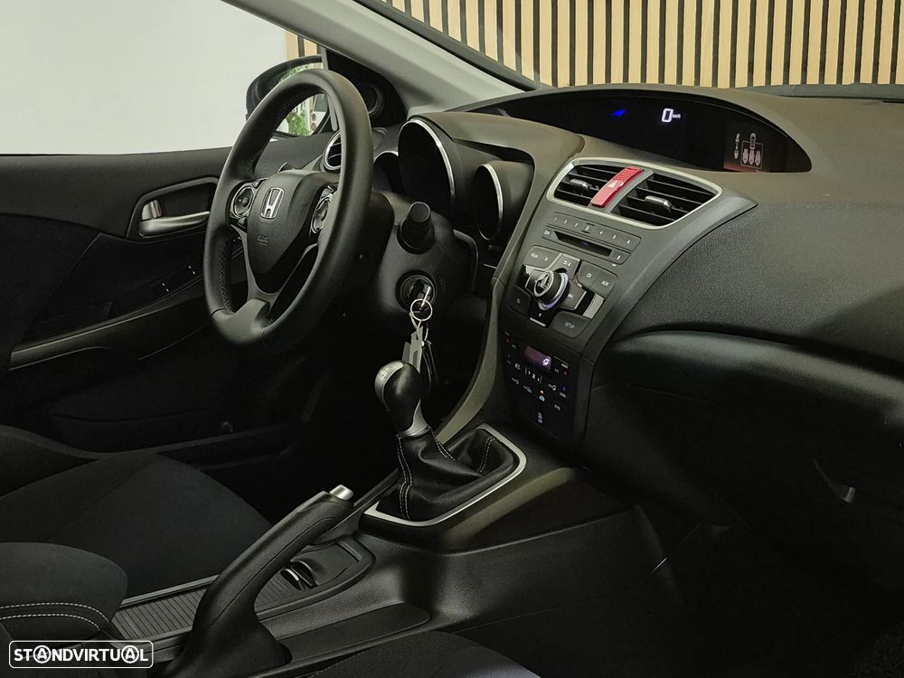 Honda Civic 1.6 i-DTEC Sport - 13