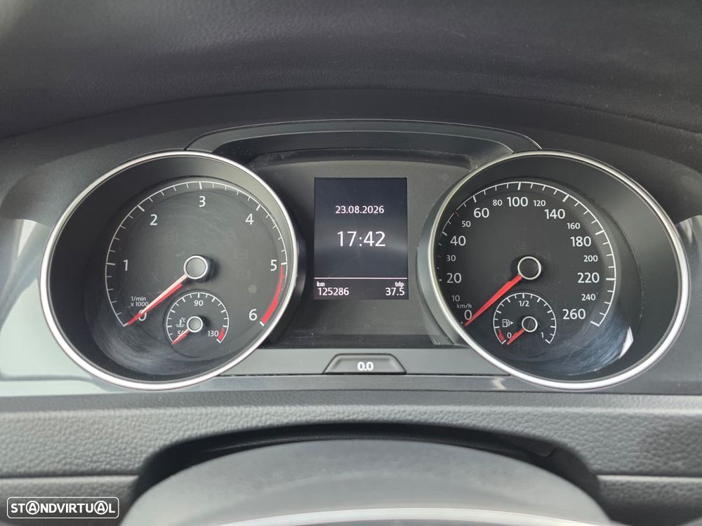VW Golf Variant 1.6 TDi SCR Comfortline - 10