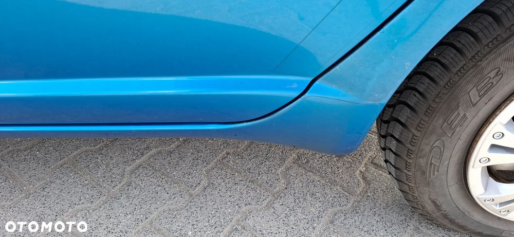 Toyota Yaris 1.0 Terra - 16