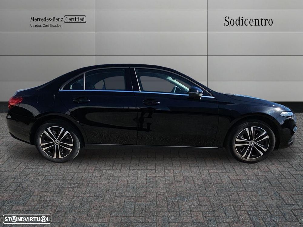 Mercedes-Benz A 250 - 4