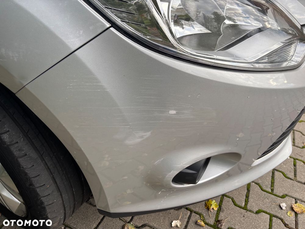 Ford Focus 1.6 Trend - 12