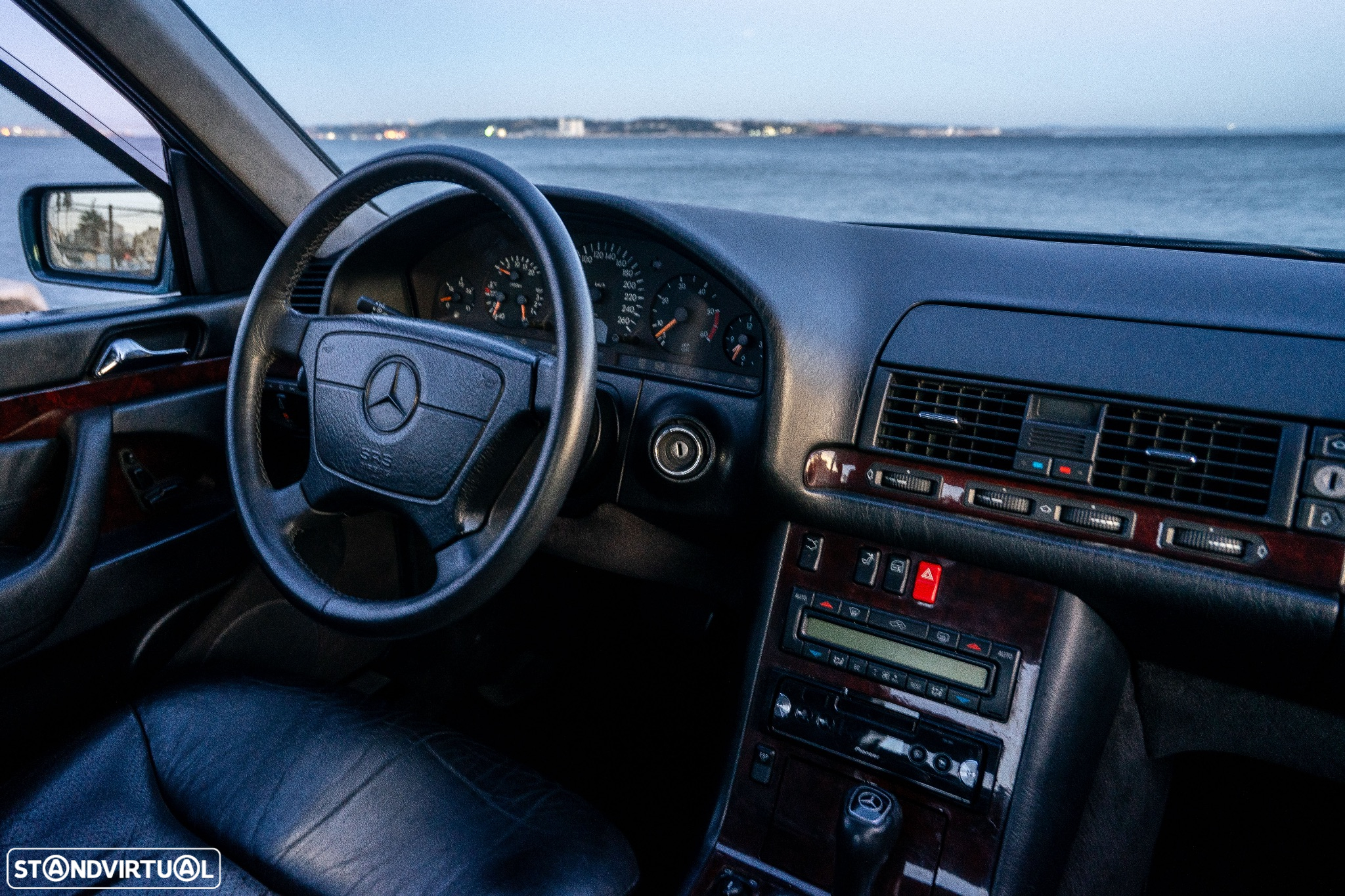 Mercedes-Benz S 300 TD - 40