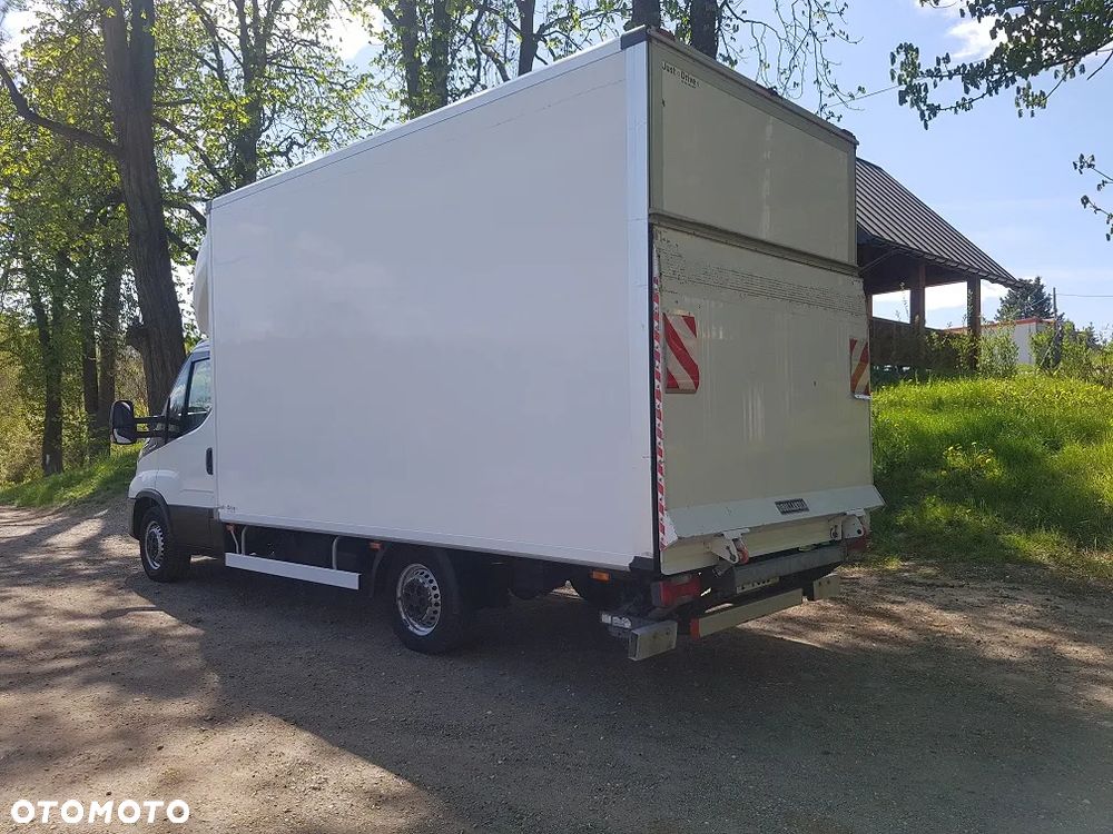 Iveco DAILY - 7