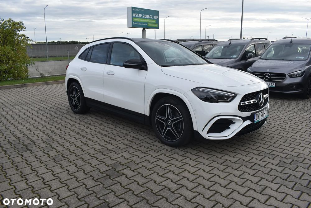 Mercedes-Benz GLA 200 d - 6