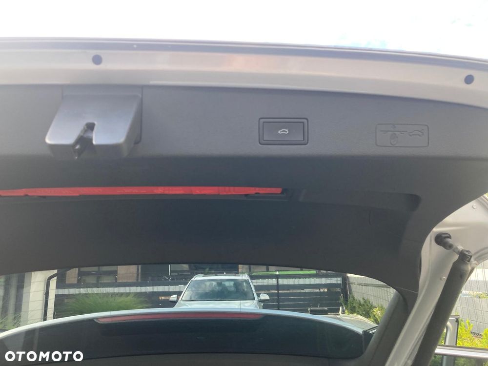 Volkswagen Golf 1.0 TSI DSG Join - 11