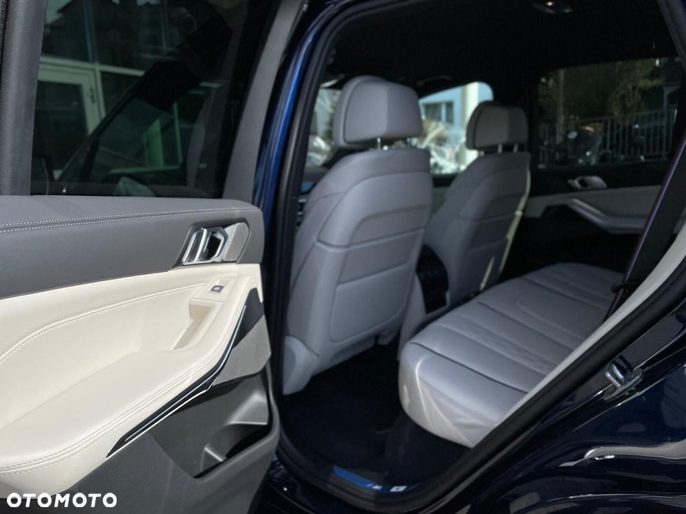 BMW X5 - 32