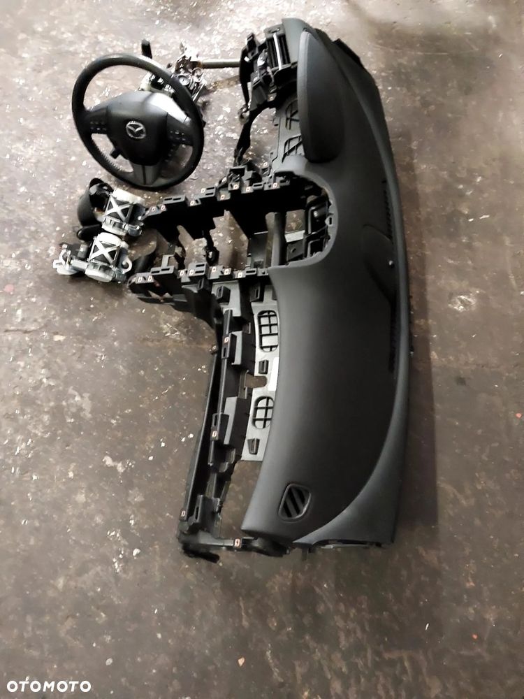 Mazda cx 7 deska kokpit pasy airbag - 2