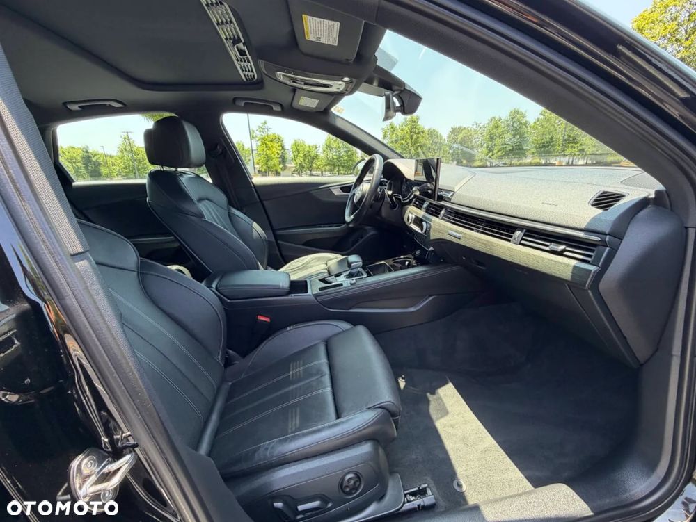 Audi A4 Limousine - 11