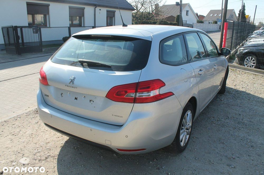 Peugeot 308 - 5