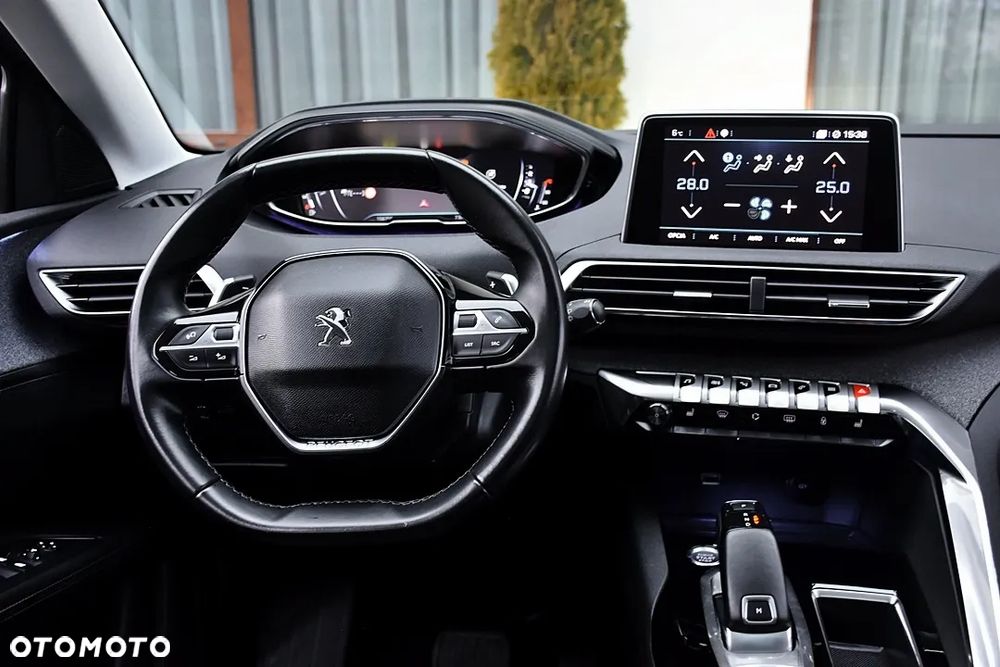 Peugeot 5008 BlueHDI 130 EAT8 Allure Business-Paket - 6