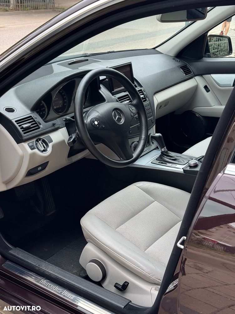 Mercedes-Benz C 250 CDI 4Matic 7G-TRONIC Avantgarde Edition - 7
