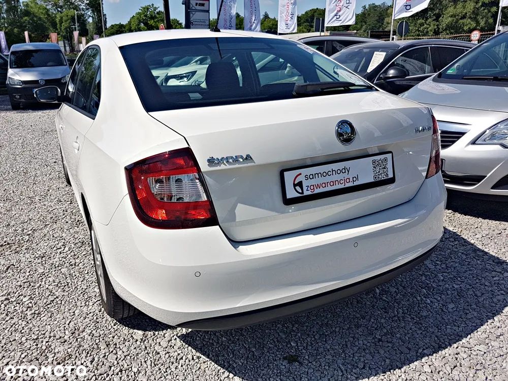 Skoda RAPID 1.6 TDI DPF Ambition - 34