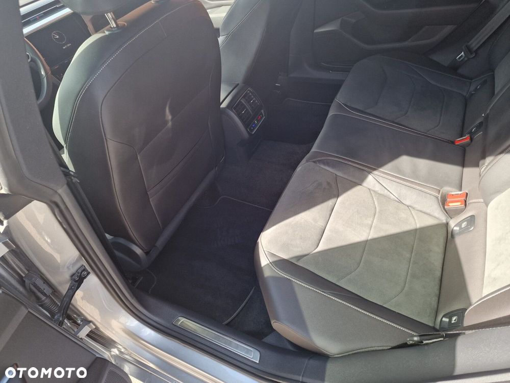 Volkswagen Arteon 2.0 TDI R-Line DSG - 14