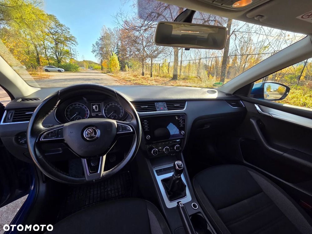 Skoda Octavia 1.6 TDI Ambition - 8