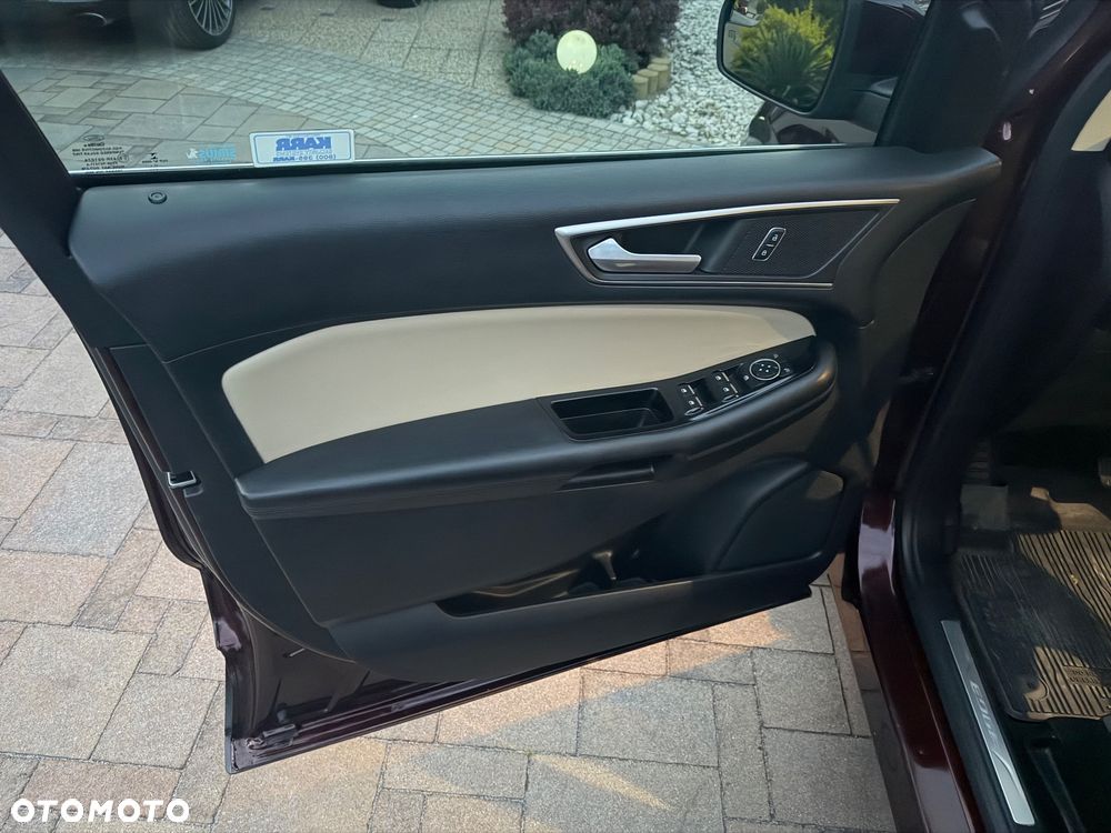 Ford Edge - 9