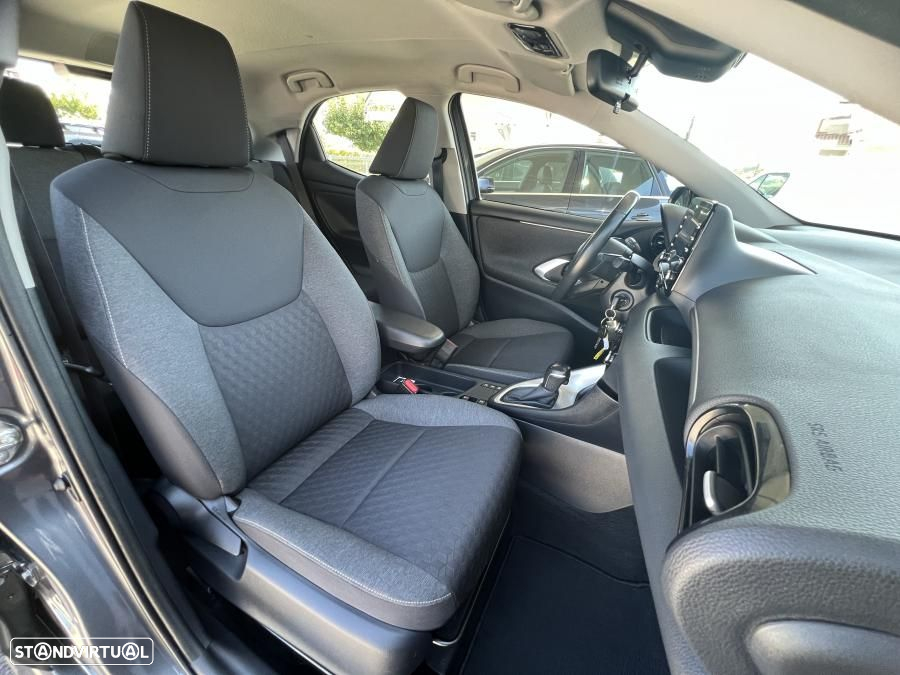 Toyota Yaris 1.5 HDF Comfort Plus - 24