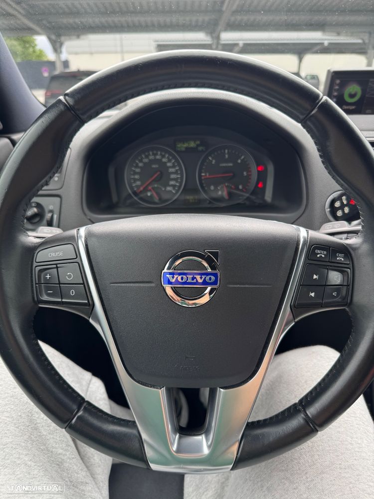 Volvo C30 1.6D DRIVe Momentum - 4