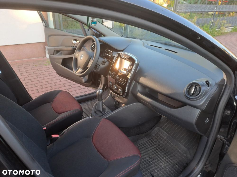 Renault Clio 1.2 16V Intens - 13