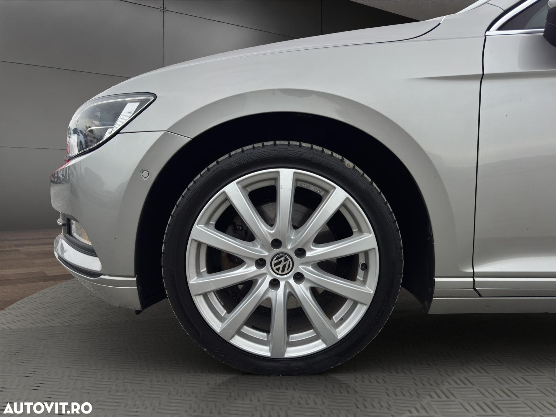 Volkswagen Passat - 19