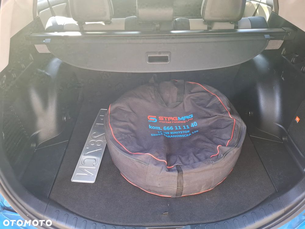 Toyota RAV4 - 22