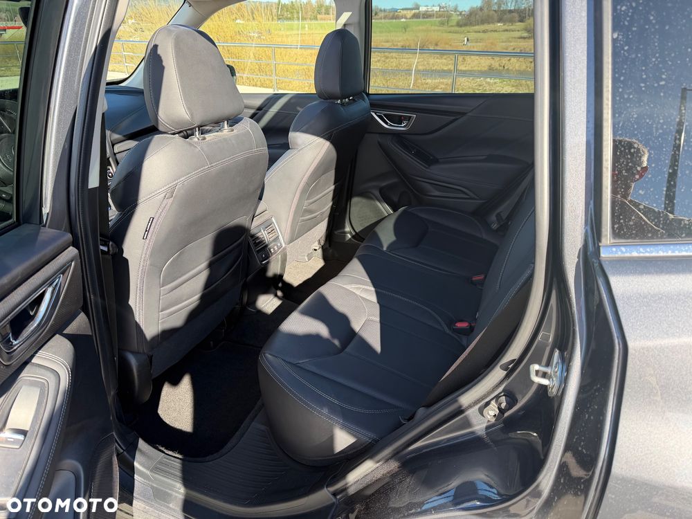 Subaru Forester 2.0i-L Platinum (EyeSight) Lineartronic - 9