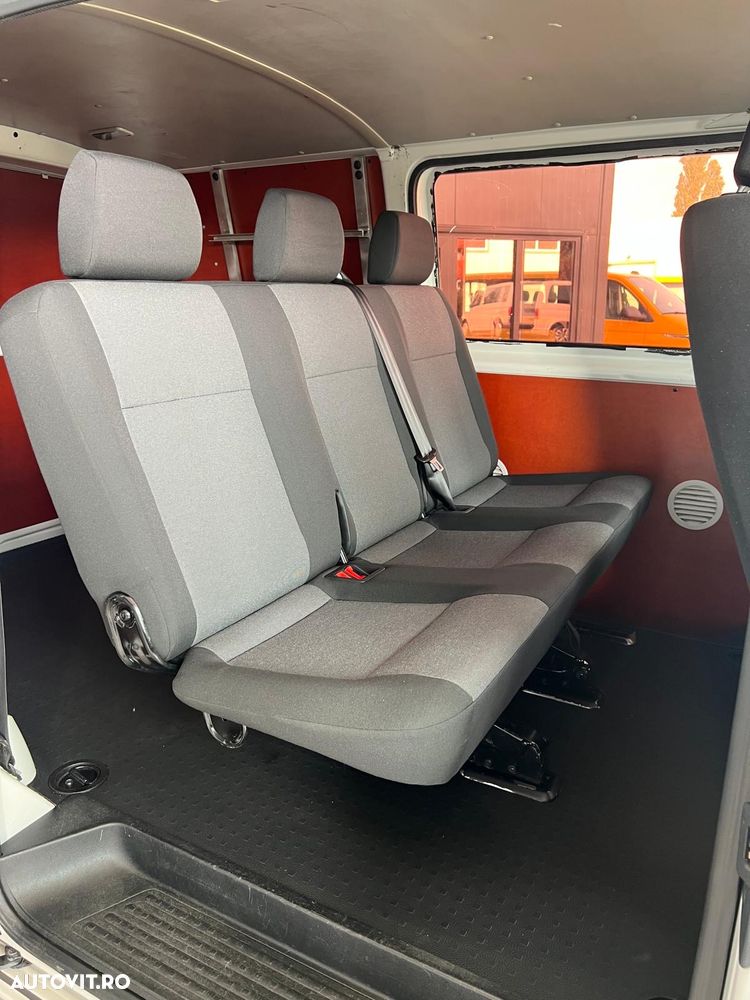 Volkswagen Transporter ver-2-0-110-kw-kr-trendline-dsg-4m - 17