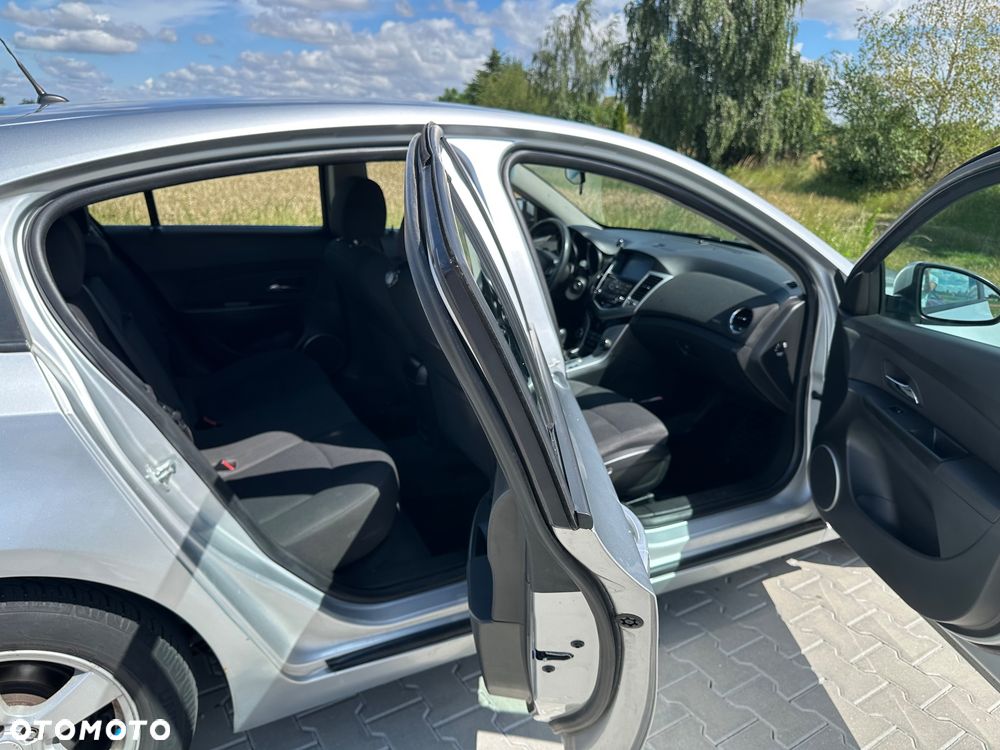 Chevrolet Cruze 1.8 LT - 6
