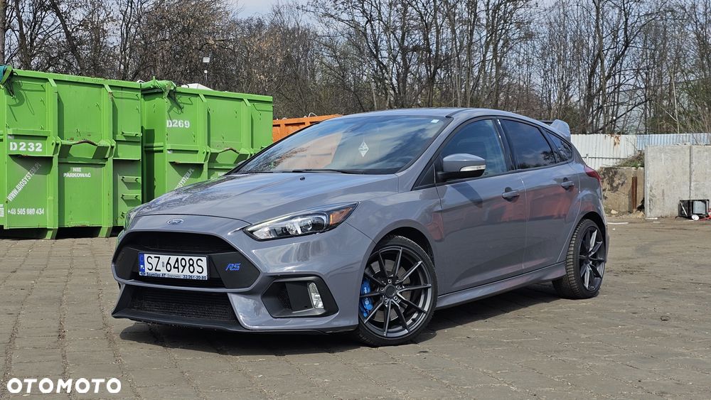 Ford Focus - 1
