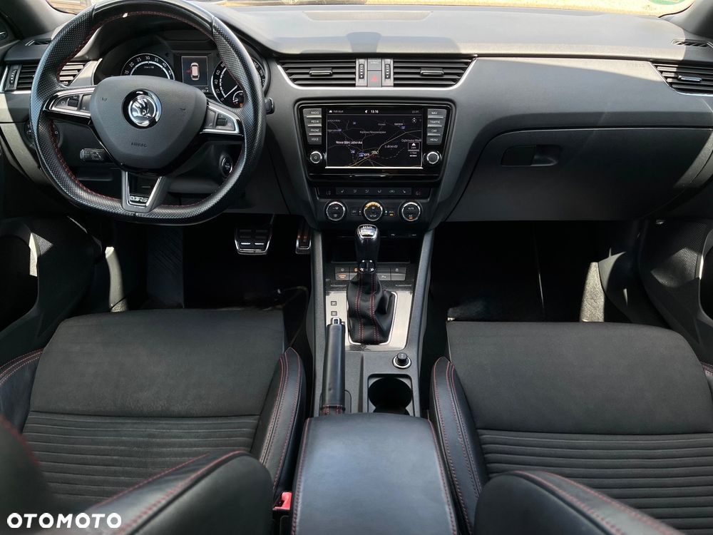 Skoda Octavia 2.0 TDI (Green tec) DSG RS - 16
