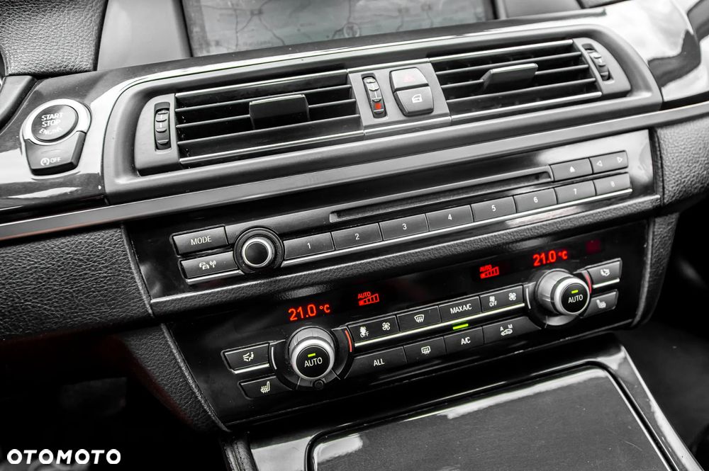 BMW Seria 5 530d xDrive - 37