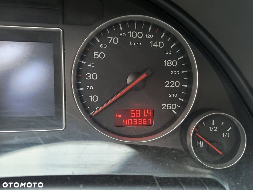 Audi A4 Limousine - 11