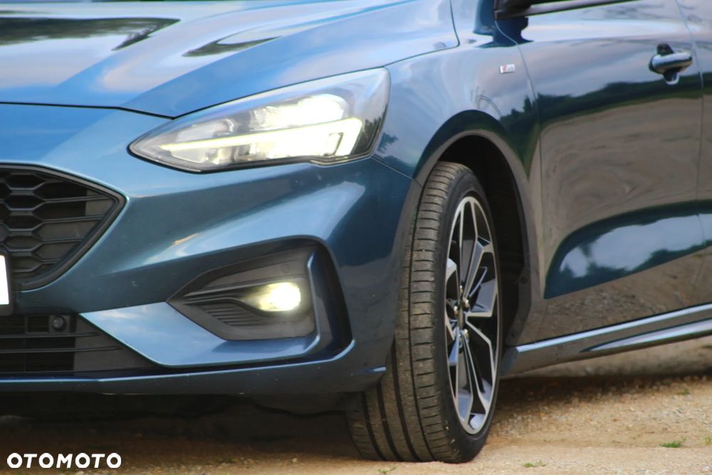 Ford Focus 2.0 EcoBlue ST-Line - 11