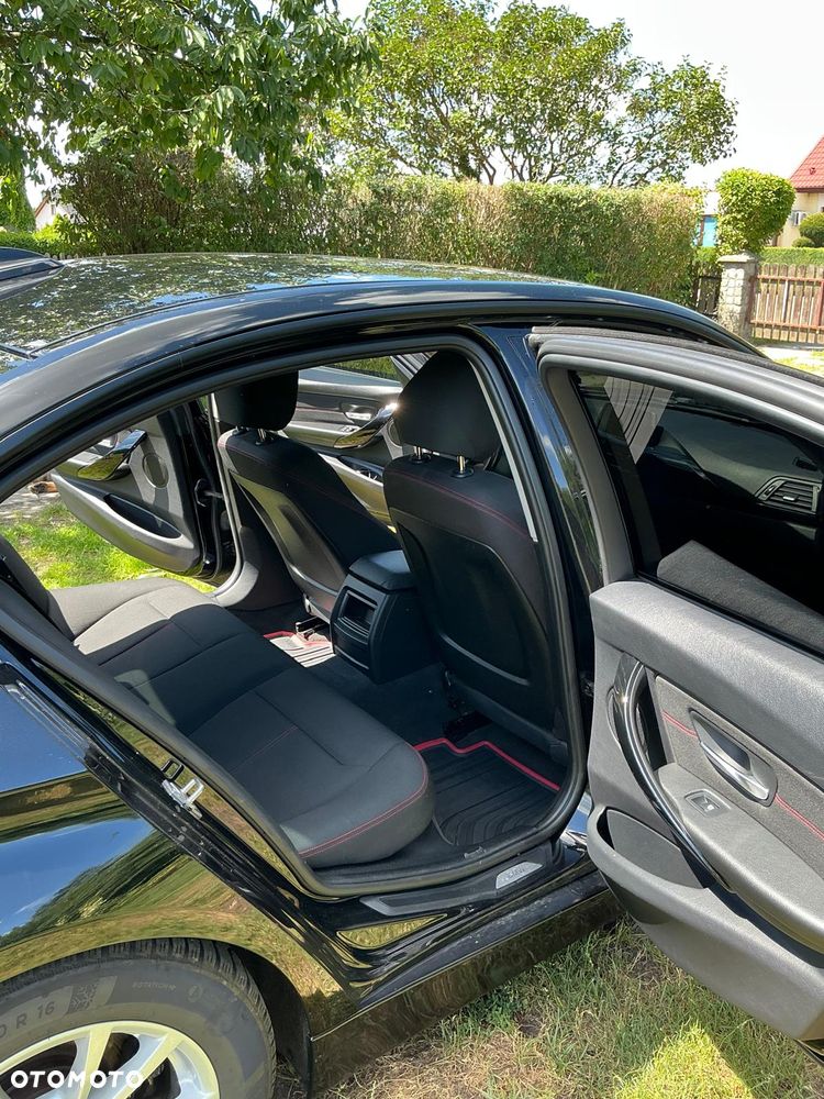 BMW Seria 3 316d Sport Line - 9