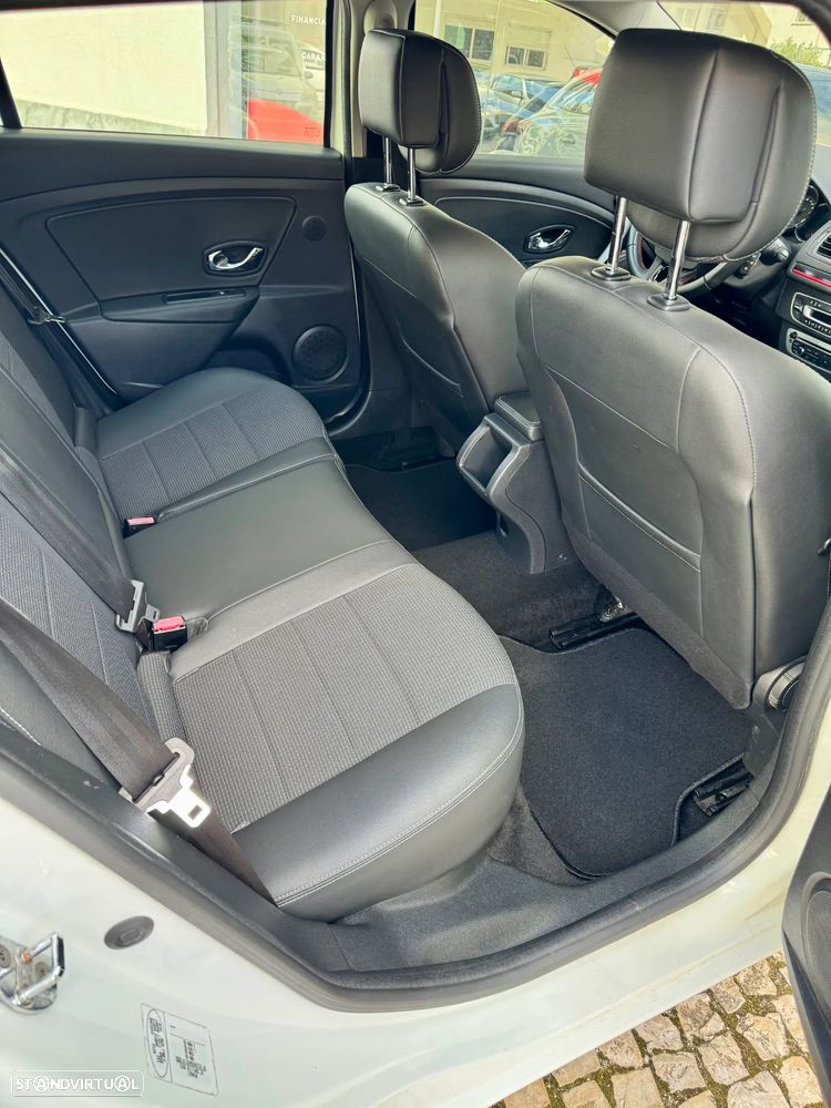 Renault Mégane Sport Tourer 1.5 dCi GT Line - 11
