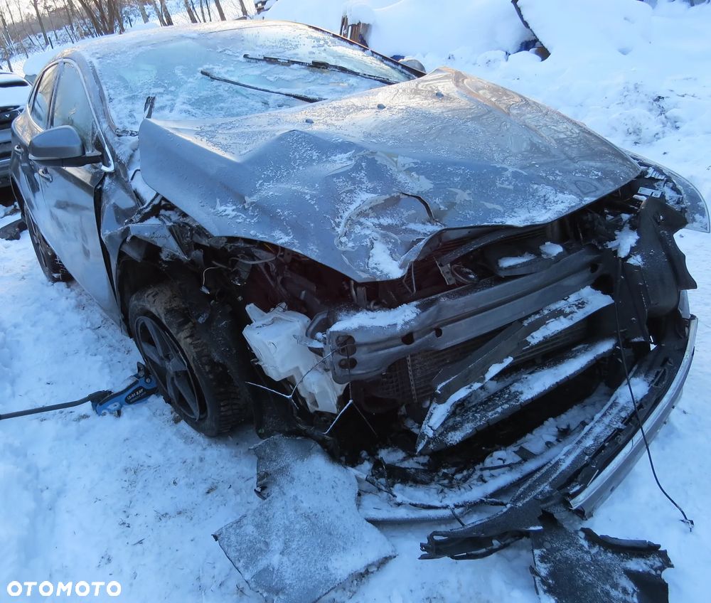 VOLVO V40 II 2.0 D4 D4204T14 LAKIER 714-16 NA CZĘŚCI - 4