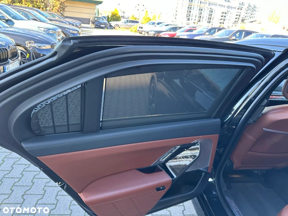BMW Seria 7 740d xDrive sport - 21